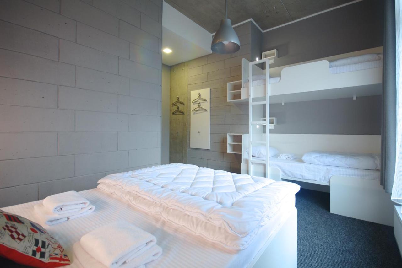 Cubby Hotel Leopoli Esterno foto